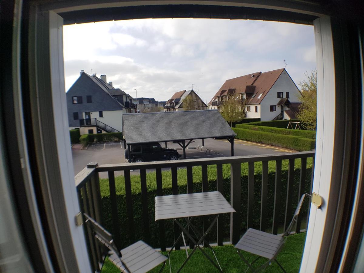 Le Cocon Cabourgeais Apartment Exterior foto